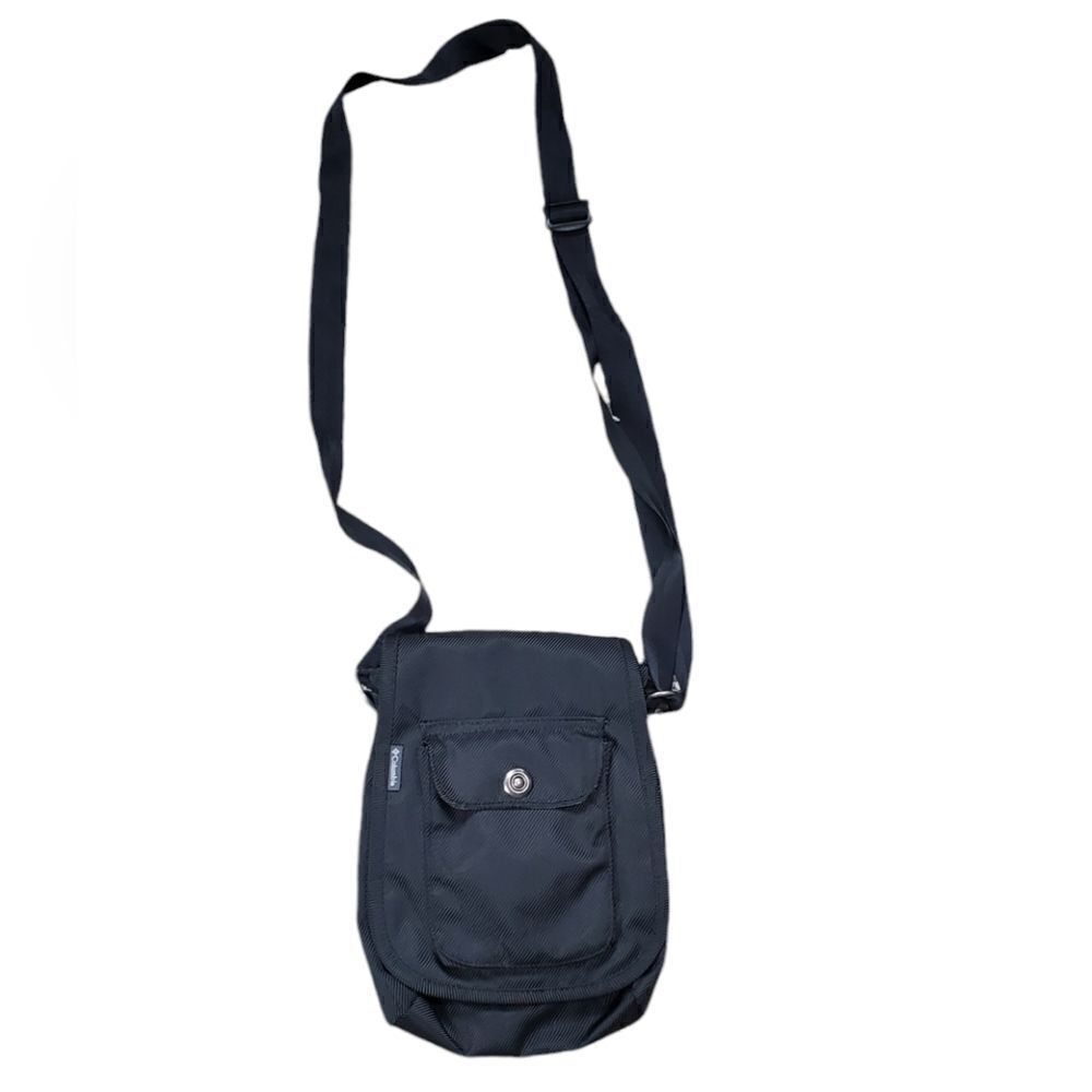 Columbia Black Crossbody Athletic Bag